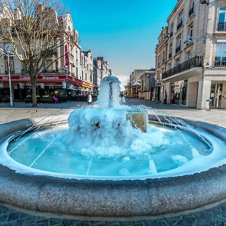 Spacieux Lumineux Proche Hyper-centre Апартаменты *